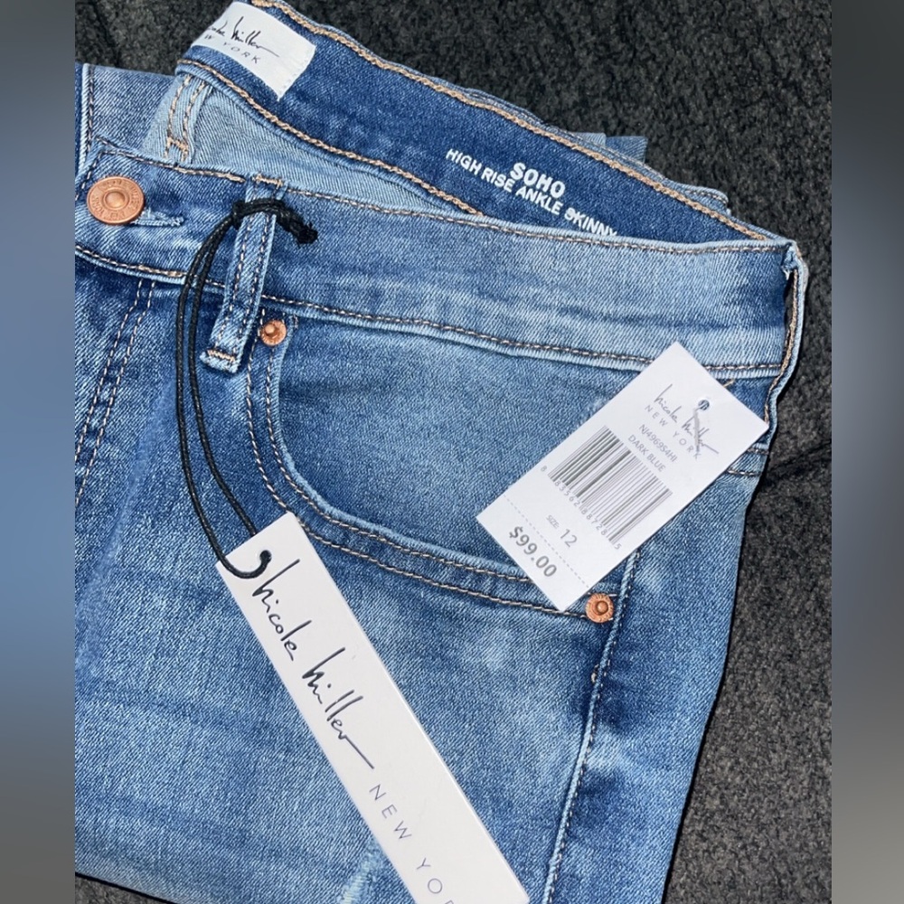 nicole miller woman jeans